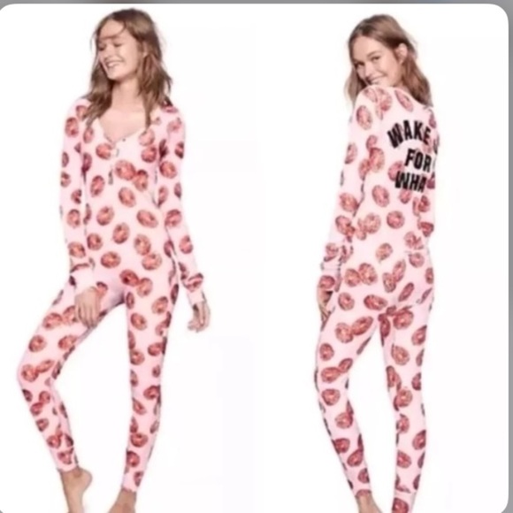 Victoria's Secret PINK Donut Onesie Pajamas ? - Picture 13 of 16
